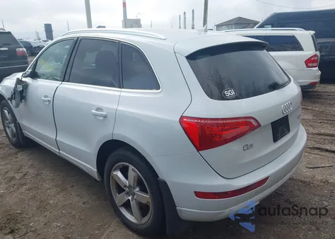 2012 Audi Q5 2.0T Premium z USA, uszkodzony, nr VIN WA1LFAFP5CA044493